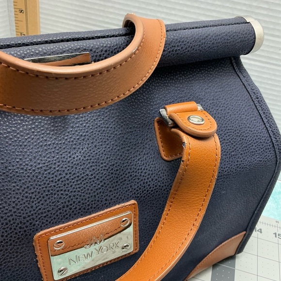 JM New York Blue and Brown Briefcase with Vintage Charm - Picture 6 of 9